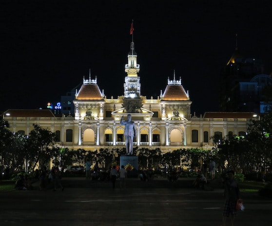 Travel in Saigon: Vietnamese Culture | East-West News Service