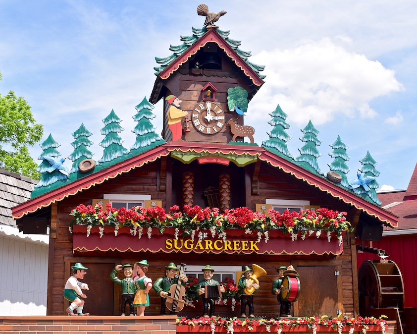  The World's Largest Cuckoo Clock is the main roadside attraction in Sugarcreek, Ohio.