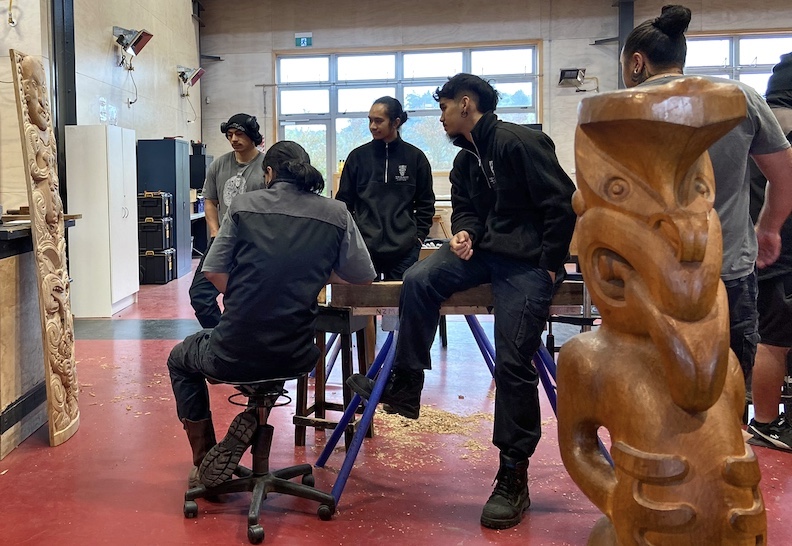 Students at Ta Puia learn tradition carving designs and techniques.